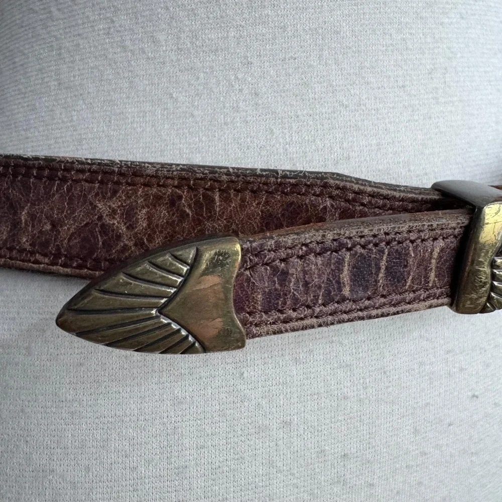 Vintage Women's 90's Boho Brown Leather Brass Belt 28